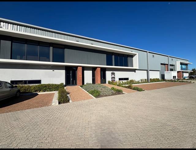 428M² WAREHOUSE TO LET IN KRAAIFONTEIN INDUSTRIA